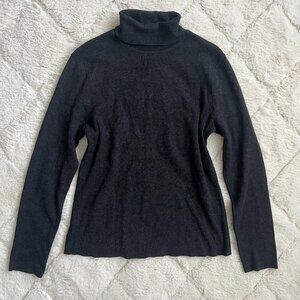 Chico's Dark Gray Long Sleeve Turtleneck Sweater